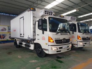 HINO FC Thùng Lạnh 5.8m